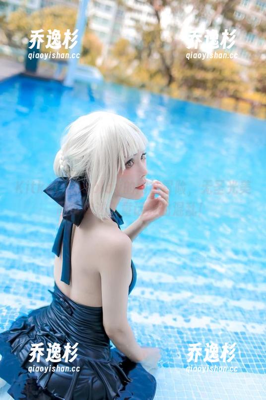 Kitkat Cosplay的网袜冒险，无圣光美图带你进入童话般的混乱！